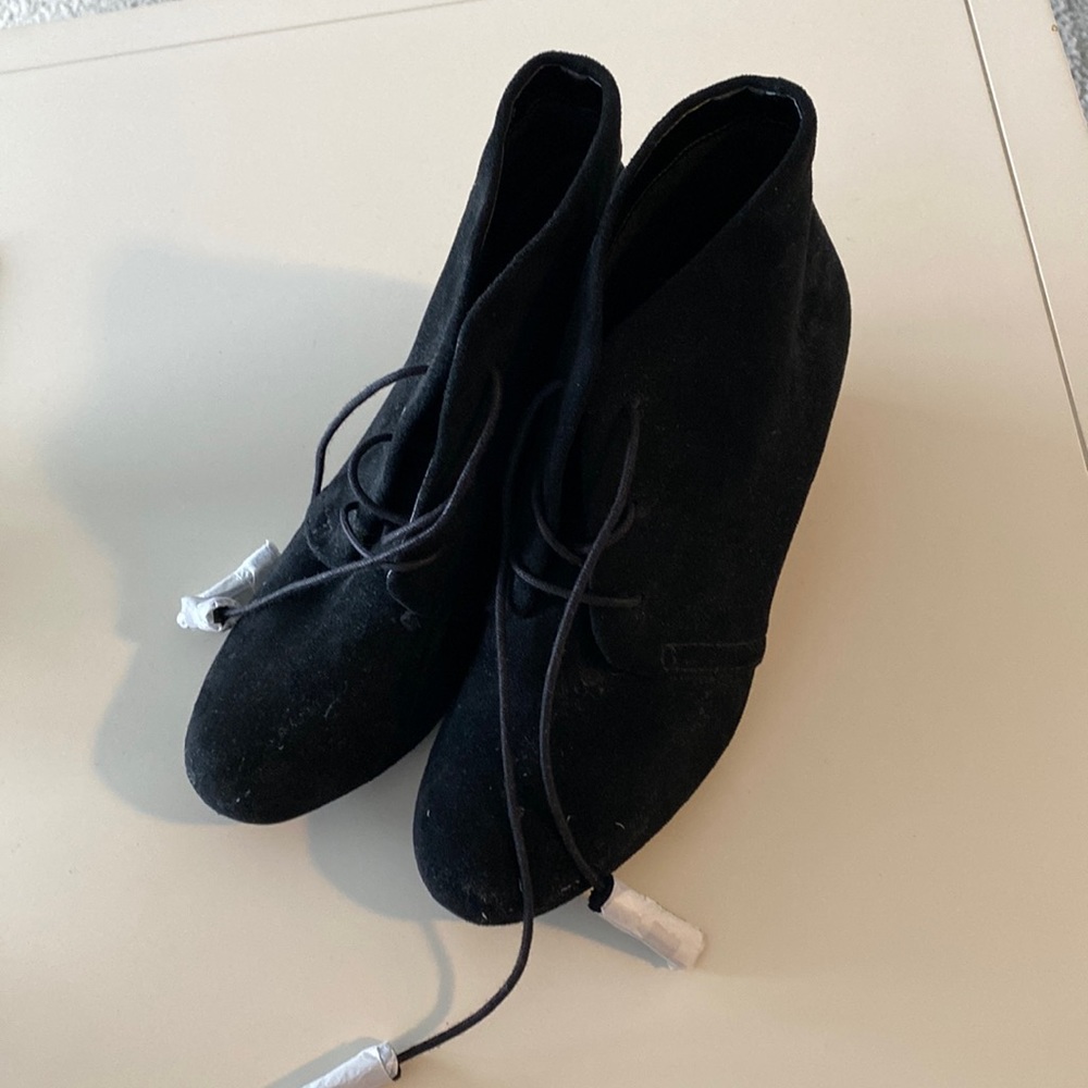 Brand new never worn Dr Scholl’s booties